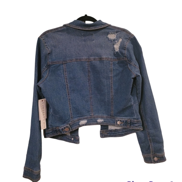 Denim Jacket by Tinsel Town NWT Medium Wash Distressed Cropped Size M - Picture 2 of 5